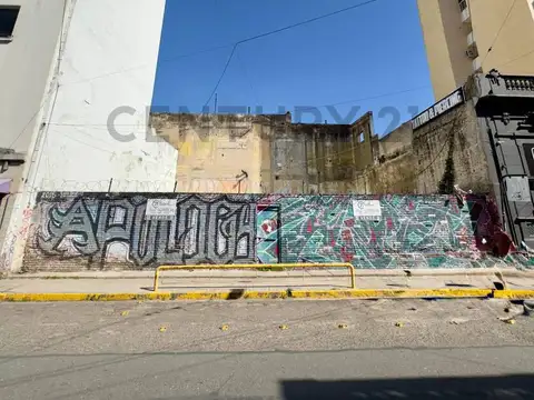 VENTA de Lote en Centro de Santa Fe.