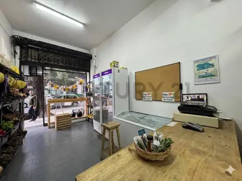 Local en Venta en Chacarita, USD 120.000