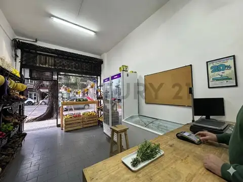 Local en Venta en Chacarita, USD 120.000