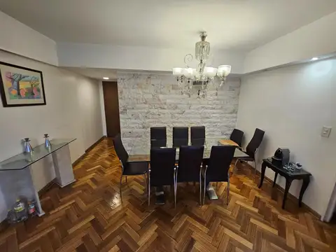 Departamento 4 ambientes con 3 baños
