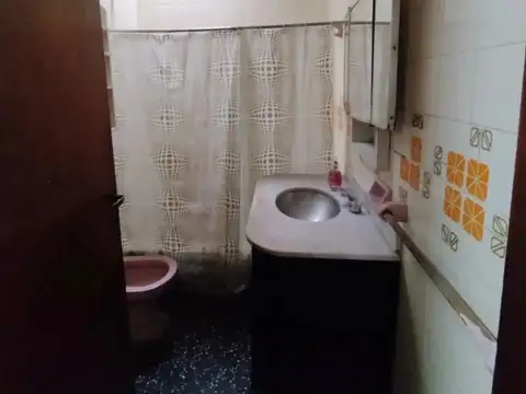 Depto Tipo Casa en Venta con 1 cocheras