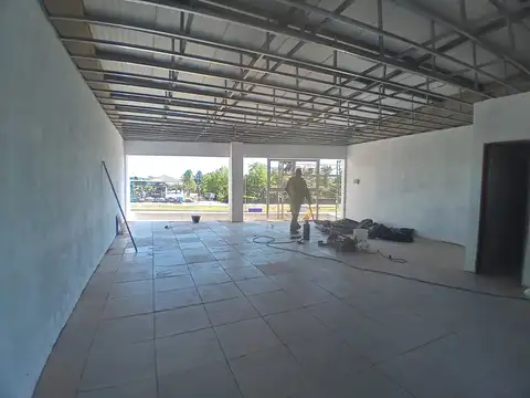 Oficina en Venta en Pilar, USD 95.000