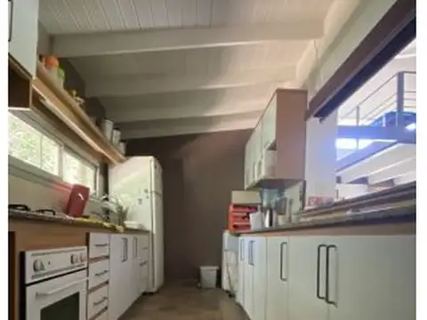 Casa en Alquiler Temporal con 2 cocheras