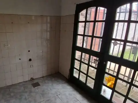 Depto Tipo Casa en Venta en Caseros, USD 50.000