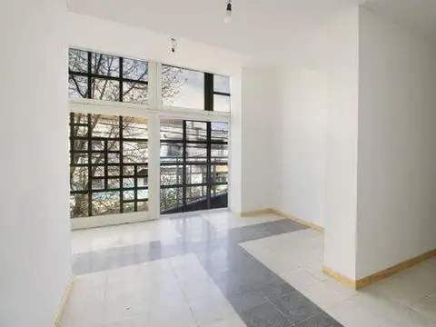 PH en  Venta 2 Ambientes .  Lanus reciclado a nuevo