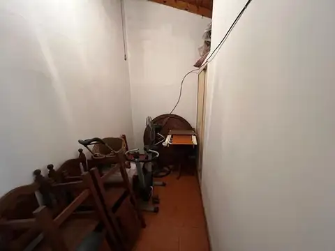 Domingo F. Sarmiento 2100, Piso PB