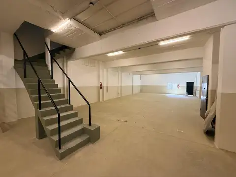 Galpon en Venta en Monte Castro, USD 900.000