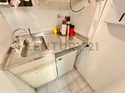 Sarmiento 1400, Piso 4