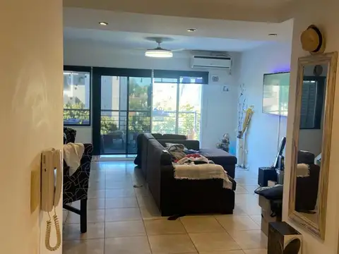 AV. PTE PERON 3400, Piso 4