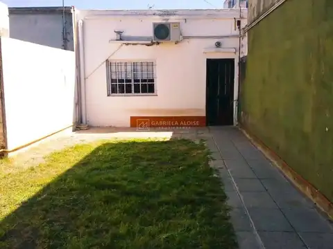 Casa 3 ambientes lote propio lote 210 m² APTO CRÉDITO, Caseros