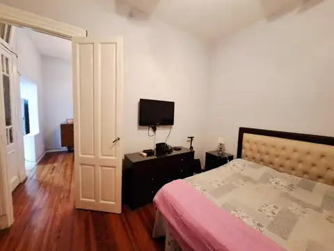 Depto Tipo Casa en Venta 70 años