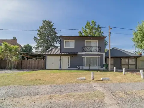 CASA 4 AMB. COUNTRY WEEKEND ESCOBAR