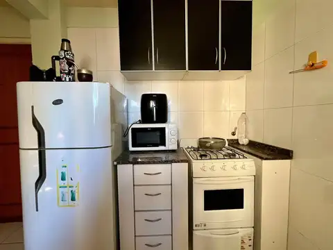 DEPTO 1 DORM A METROS DEL PATIO OLMOS • B° CENTR0