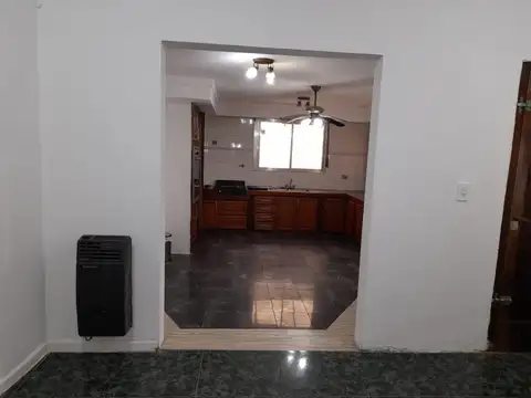 Casa en Venta en Malvinas Argentinas, USD 85.000