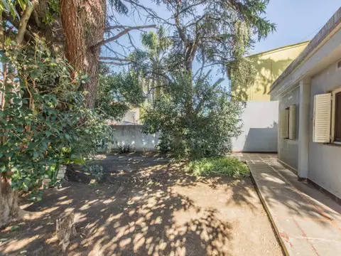Venta Villa Celina Casa Con Terreno 3 Ambientes  Apto Credito