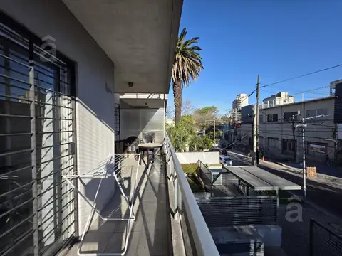 Libertad al 5100 entre General Paz y Lamadrid