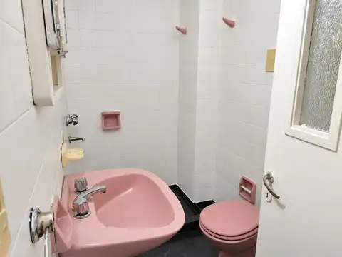 Departamento en Alquiler 42 años