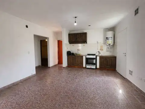 81 bis e/ 132 y 133 1800