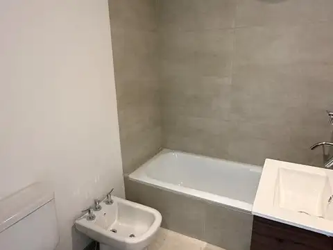 Dpto. Residencial 2 Amb. con cochera Barrio Chauvin