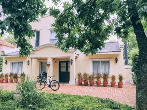 VENTA CASA 4 AMBIENTES ING MASCHWITZ LA ARBOLEDA