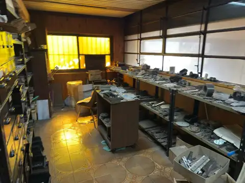 Galpón en venta de 400m en caseros