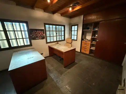 Galpon en Venta en Caseros, USD 250.000