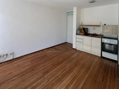 Oficina en Alquiler al Norte