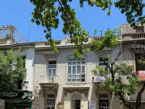 San Luis 2200, Piso 01