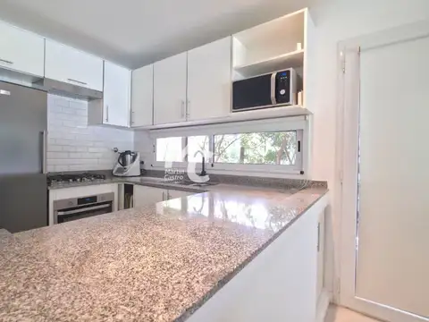 Casa en Alquiler al Este