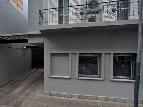 VENTA COCHERA EN RIVADAVIA 64 SAN NICOLAS
