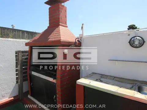 Depto Tipo Casa 3 ambientes con 1 baño