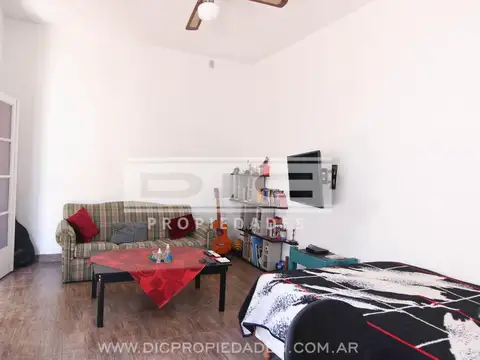 Depto Tipo Casa 3 ambientes con 1 baño