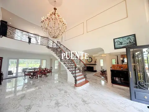 Casa en Venta de 4 dormitorios