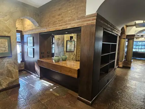 Casa en Alquiler de 5 dormitorios