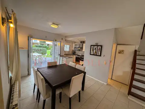 Casa 3 ambientes con 3 baños