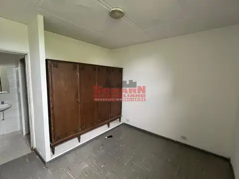 ESPEJO 300, Piso 2