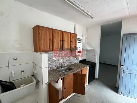 ESPEJO 300, Piso 2