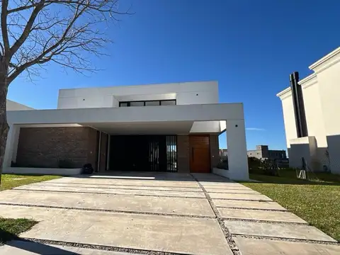 venta Casa - Barrio Ceibos - Puertos del Lago