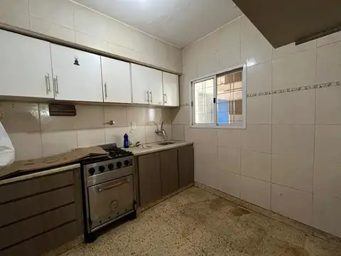 Int. Cnel . Amaro Ávalos 3600