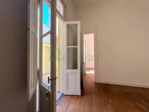 Departamento en Alquiler en Parque Centenario, $ 1.200.000