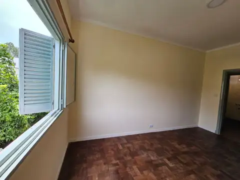 Depto Tipo Casa en Alquiler de 1 dormitorio