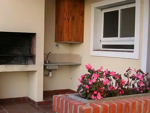 Hotel en Venta en Valeria Del Mar, USD 1.300.000