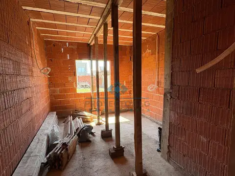 Casa en Venta en Colonia Caroya, USD 70.000