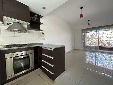 Departamento en Alquiler con 1 cocheras