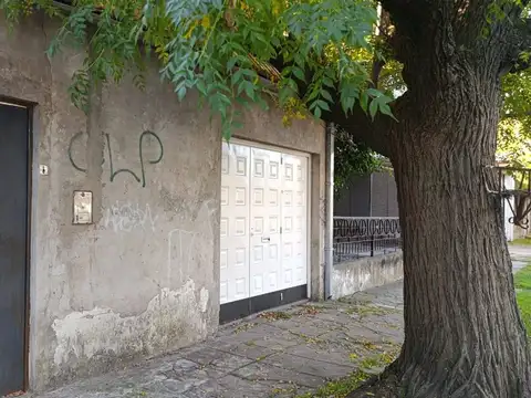 Depto Tipo Casa en Venta con 1 cocheras