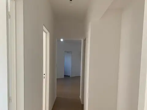 Muy buen departamento de 4 ambientes en San Miguel