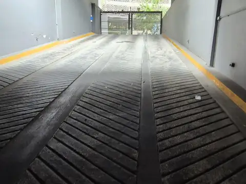 Cocheras en Ediificio Premium