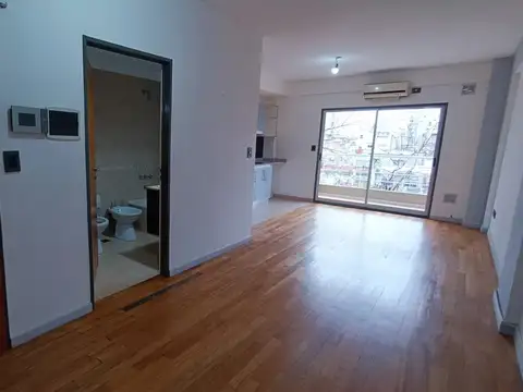 Departamento en Alquiler en Villa Pueyrredón, $ 820.000