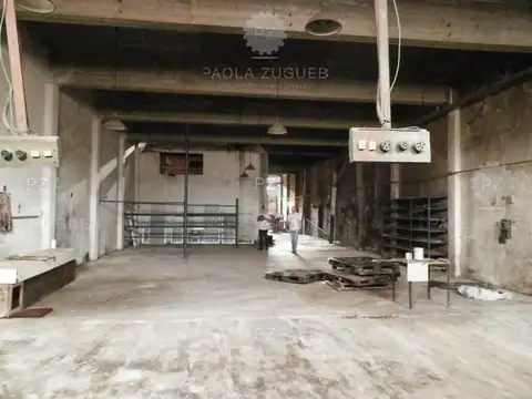 Galpon en Venta en Sarandi, USD 145.000