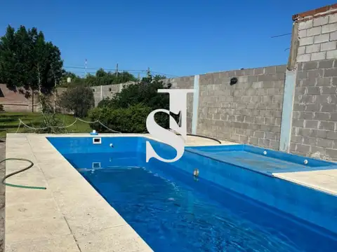 Quinta en Alquiler con 5 cocheras